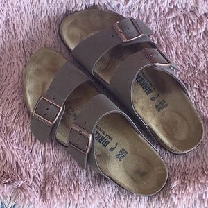 Birkenstock Mocha Copper Buckle Arizona Size 39 Nearly New